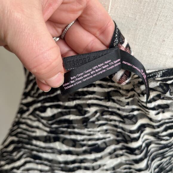 Victoria’s Secret Sultry Lacie Zebra Print Lace Trim Mini Dress Y2K Size S - Picture 7 of 8